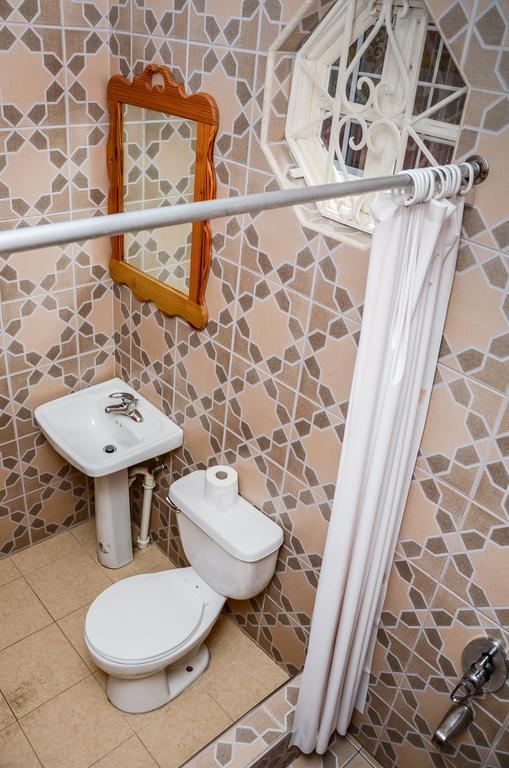 נגריל Vanvilla Guest House חדר תמונה