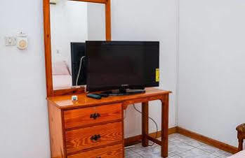 נגריל Vanvilla Guest House מראה חיצוני תמונה